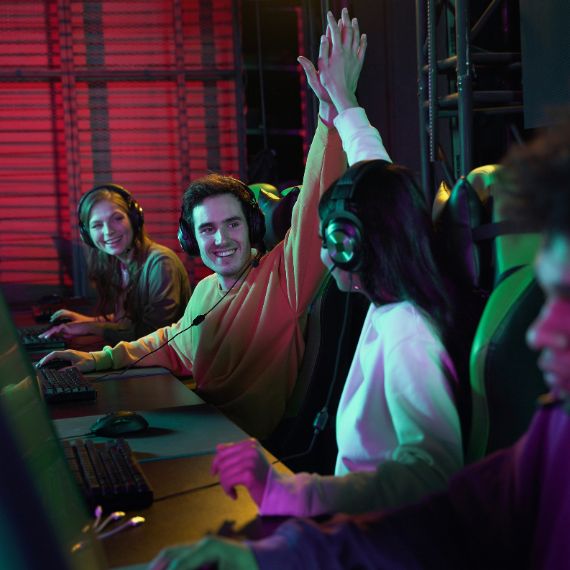 Saudi Arabia Esports Market Size and Forecast (2022–2030) – Analysis by Game Type (FPS, RPG, Strategy, Racing, Fighting, Battle Arena, Sports, Card Games), Device Type (Mobile, Consoles, PC), Streaming Mode, Gaming User, and Revenue Streams